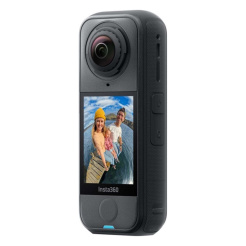 Insta360 X4 Air Starter Bundle black