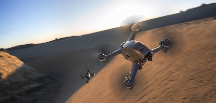 S dronem DJI FPV Combo si užijete bezpečný let