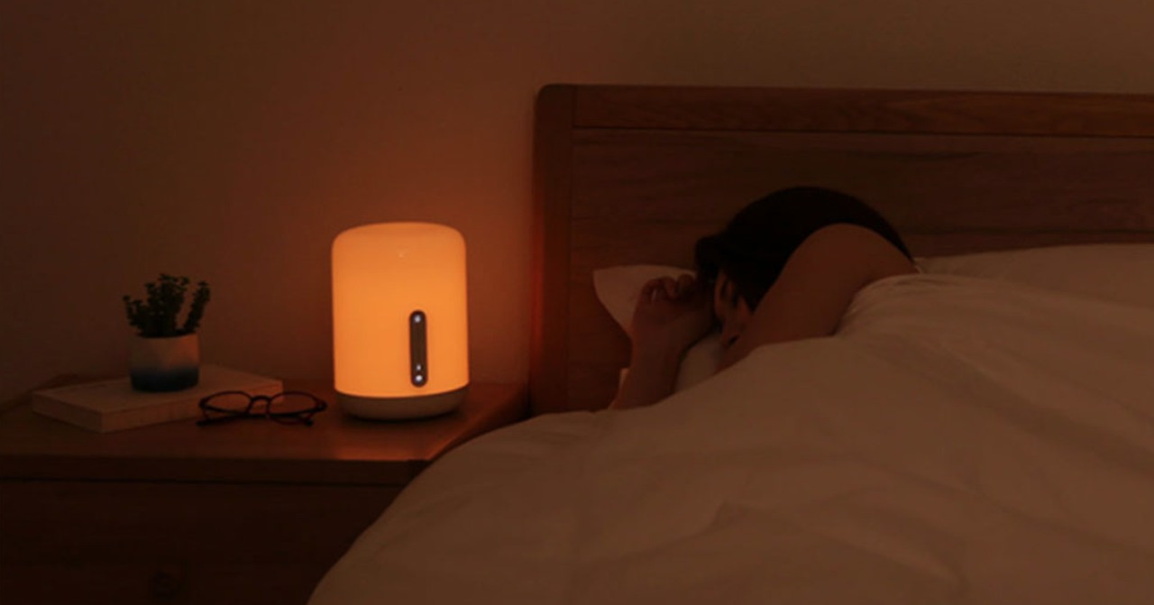 Představení Xiaomi Mi Bedside Lamp 2