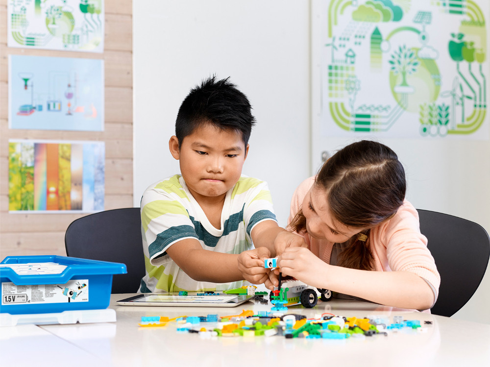 LEGO WeDo rozvíjí dětské myšlení