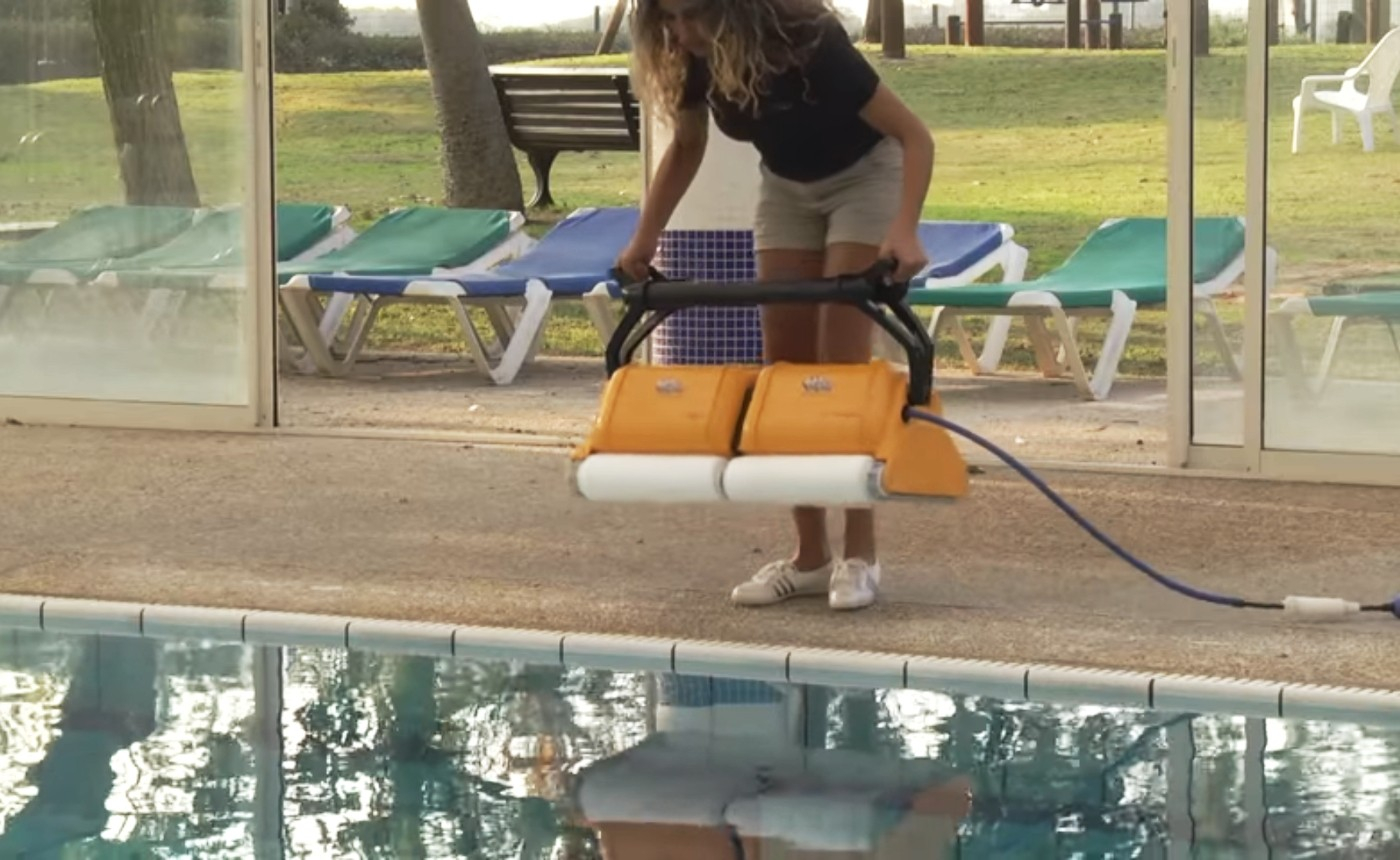 Způsoby čistění u robotického bazénového vysavače Dolphin 2x2 PRO GYRO WB