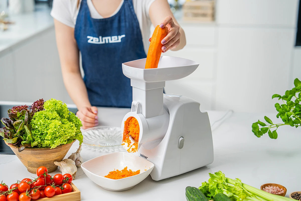 Součástí dodávky je struhadlo