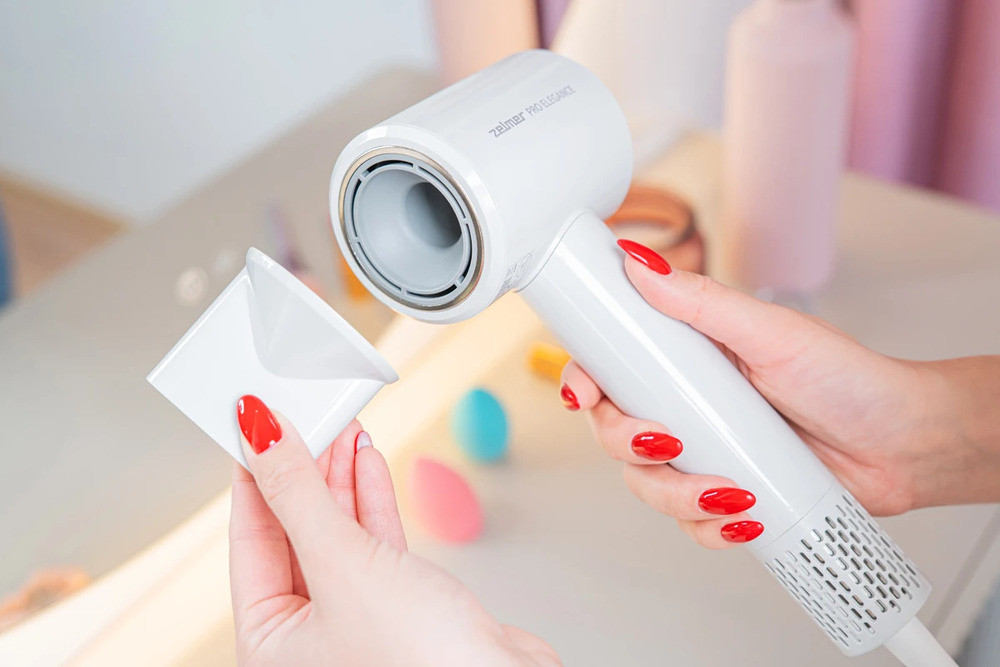 Inteligentní paměťový senzor a tryska jsou součástí balení